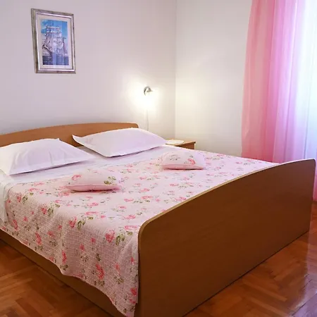 Tiktok View - Zf Hvar Apartmán